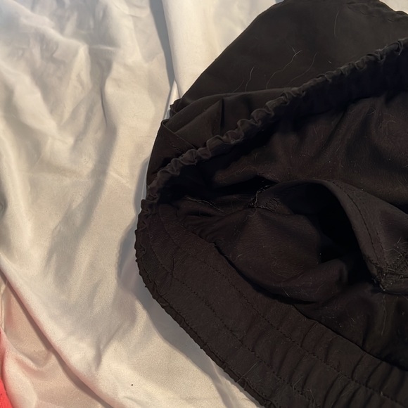 Fabletics high waisted tulip side athletic shorts - Picture 5 of 5